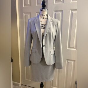 Express Light Gray Pinstripe Suit Blazer size 10 Skirt size 8.
